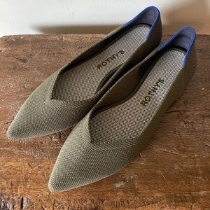 Rothys, The Point, Cypress Size 6.5